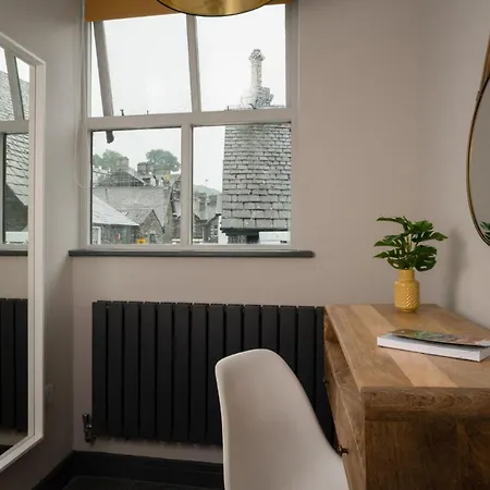 Apartman Spacious - Contemporary 2br - - Parking *